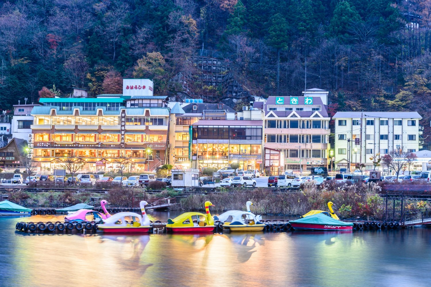 Nainital Mussoorie Tour Package from Delhi: Explore the Best of Uttarakhand